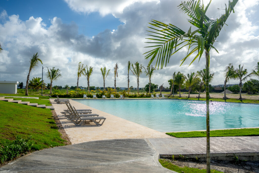 Vista-Cana-pool